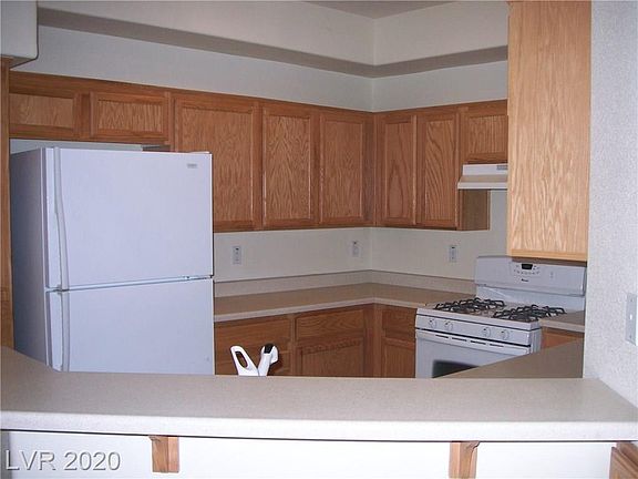 4th image of 4428 Acropolis Ave