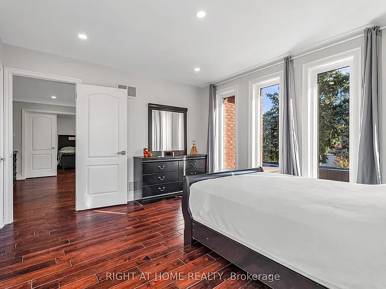 373 Firglen Rdg — Photo 21