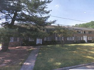 911 W Bessemer Ave APT E, Greensboro, NC 27408