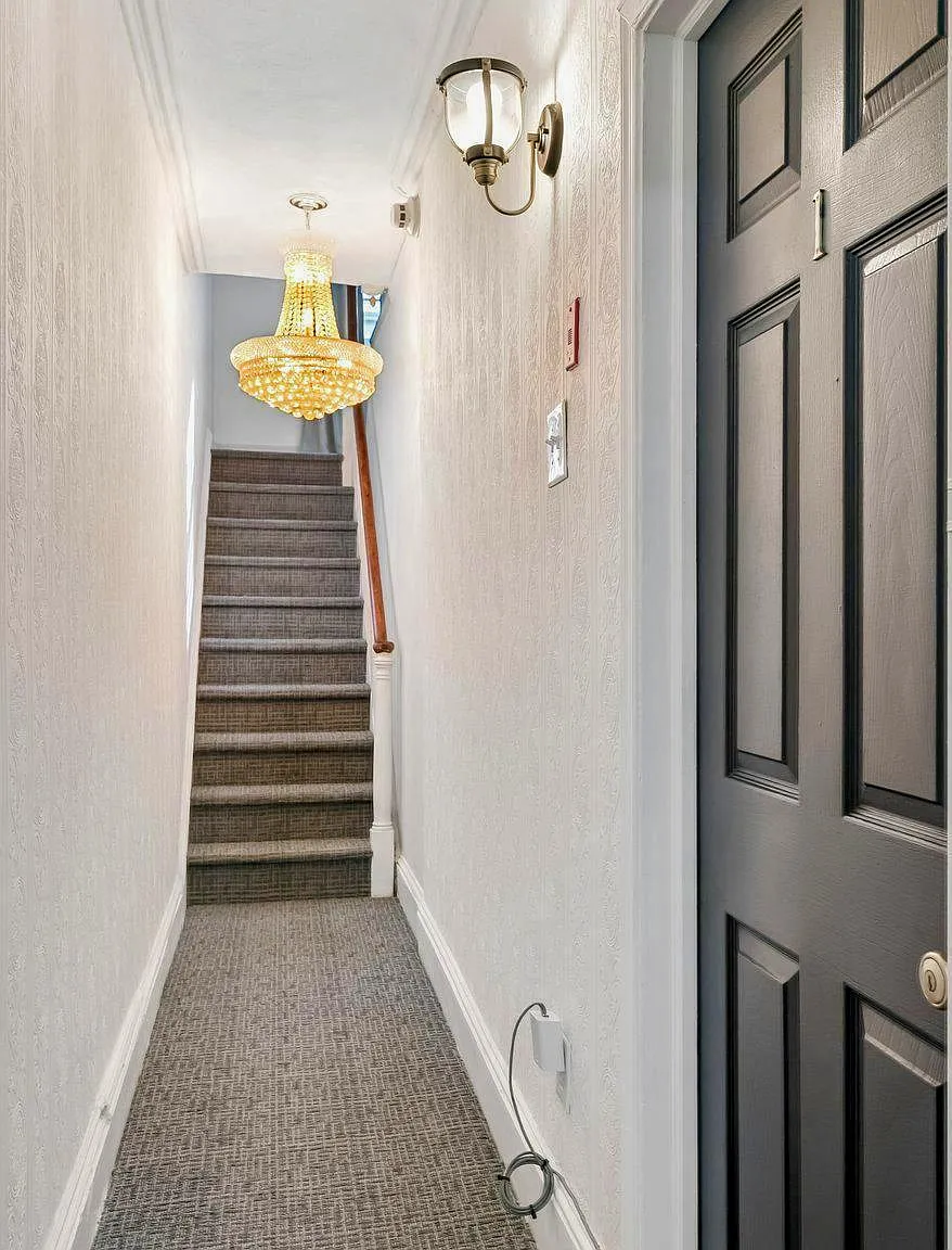 1 bed, 500 sqft, $1,550 — Photo 3