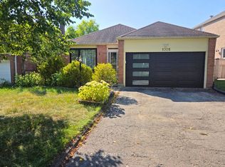1005 Maury Cres, Pickering, ON L1X 1P7