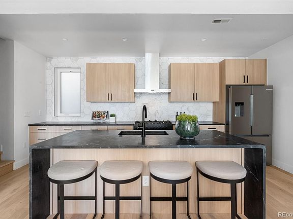 4th image of 4235 W 13th Street