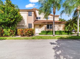 6700 Via Regina, Boca Raton, FL 33433