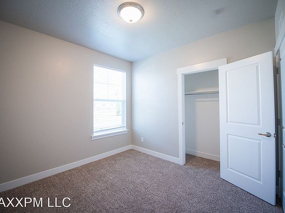 5th image of 1128 S 820 E #6102