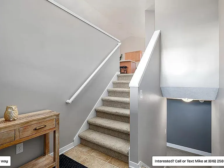 968 Sunrise Ln NW — Photo 8