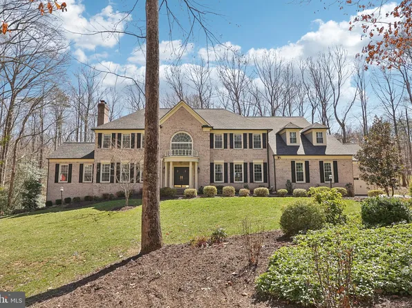 7951 Kelly Ann Ct, Fairfax Station, VA 22039