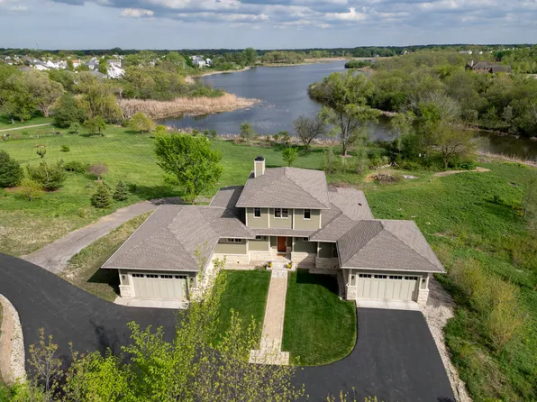25381 W Timothy Trl, Wauconda, IL 60084