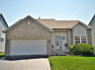 492 McPherson Dr, Blacklick, OH