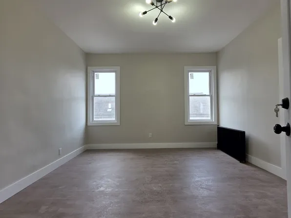 118 Hendricks Ave, Staten Island, NY