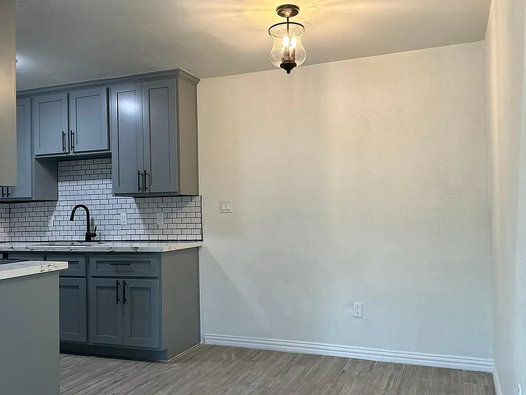 8801 Hammerly Blvd — Photo 8