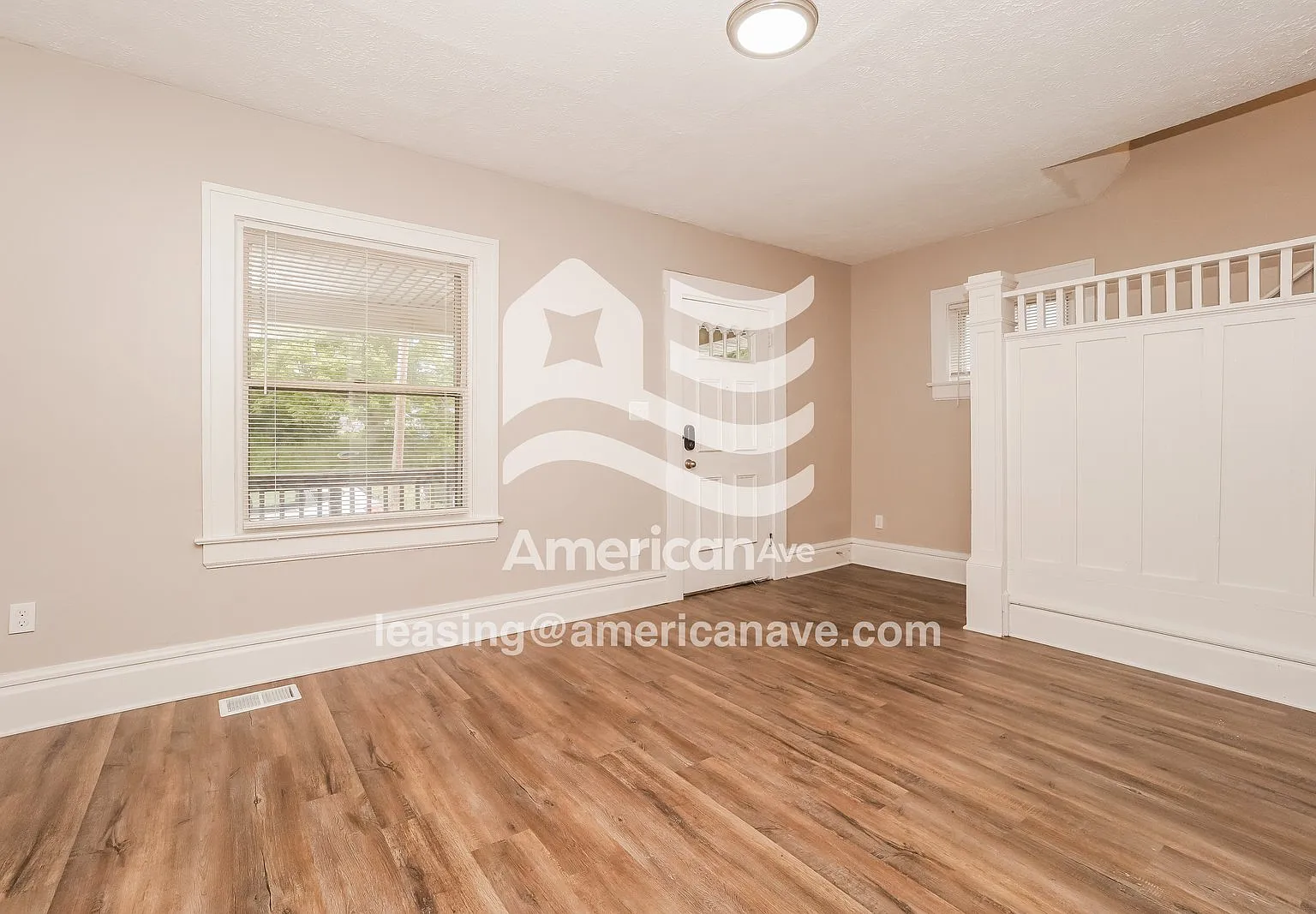 3 bed, 1.0 bath, 1273 sqft, $957 — Photo 2