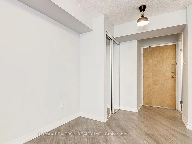 3050 Ellesmere Rd #1701 — Photo 4
