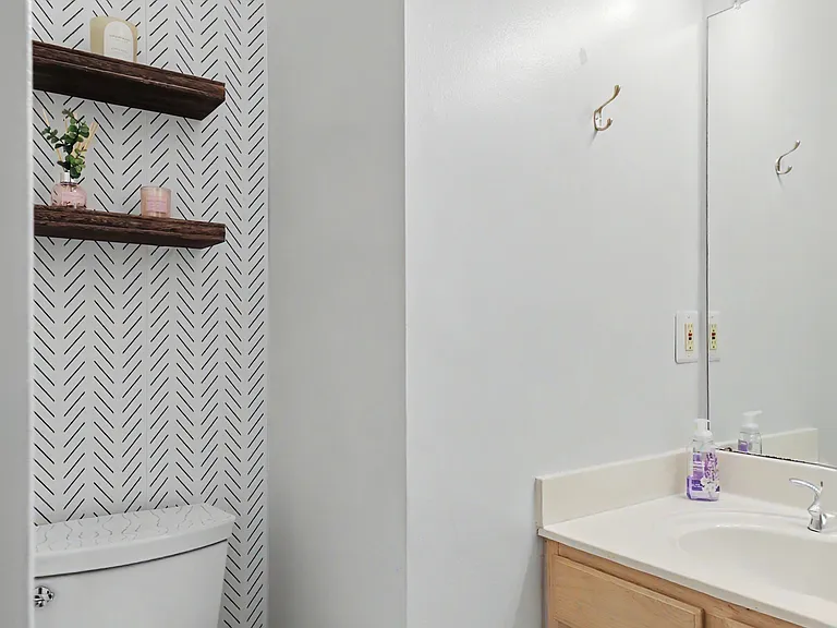 10225 Cove Ledge Ct — Photo 18