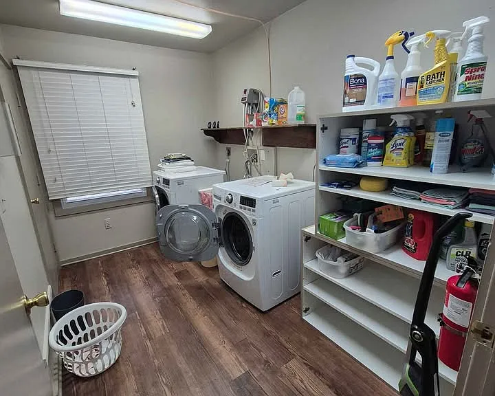 1301 Morningside Dr — Photo 10