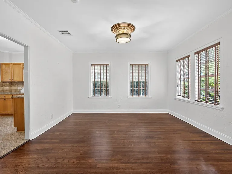 616 Upland Rd — Photo 19