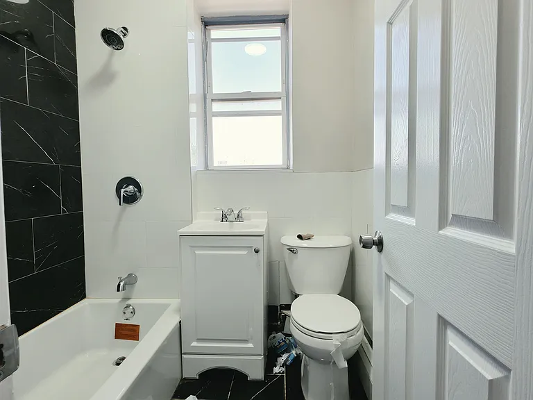 171 Delaware Ave #11L — Photo 5
