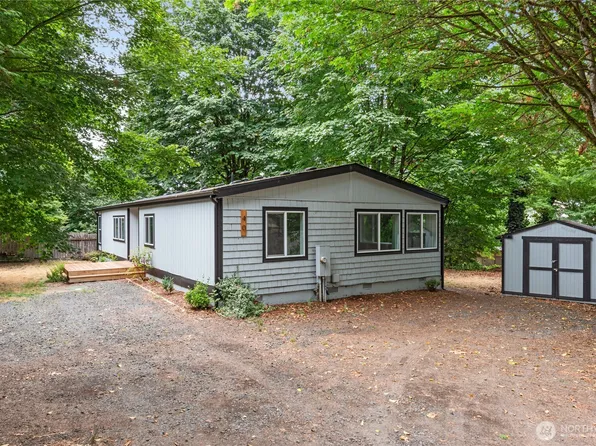40 NE Larson Lake Road, Belfair, WA 98528