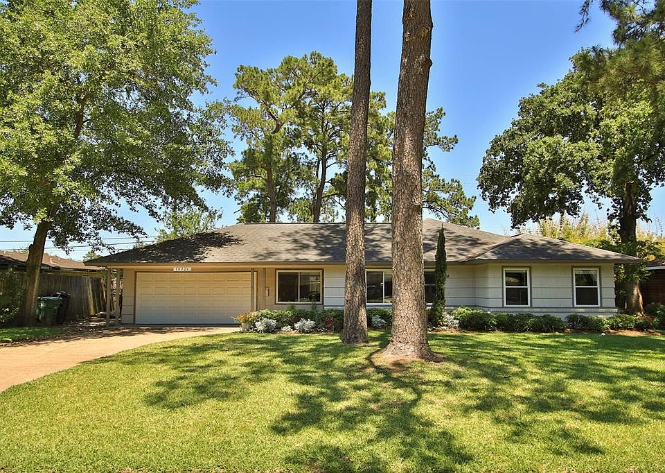 1st image of 10226 Moorberry Ln