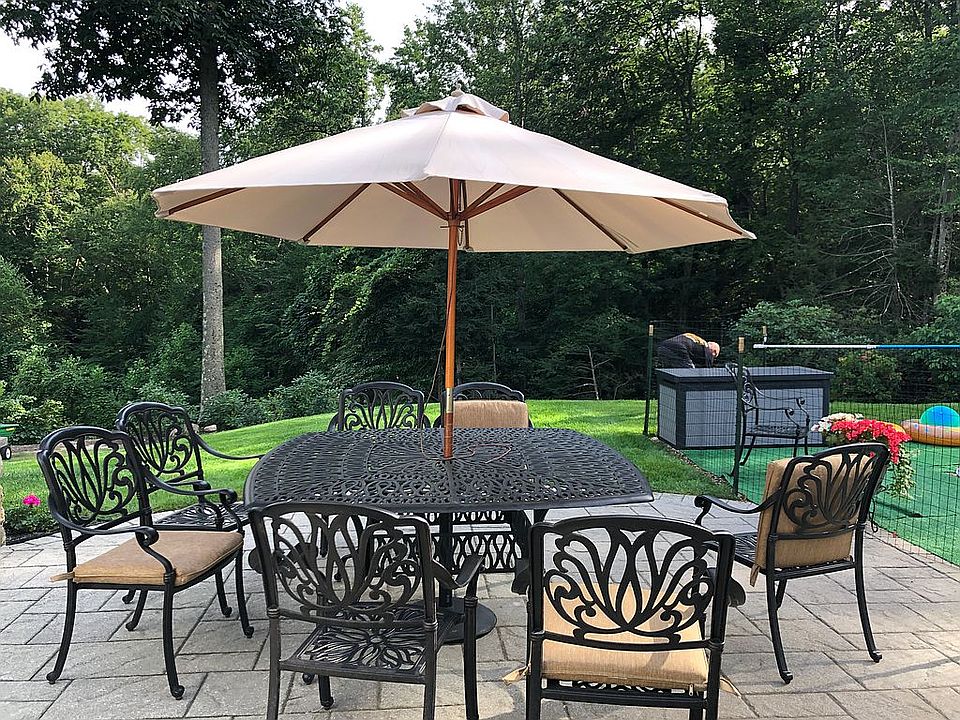 2nd image of 53 Cascade Rdg