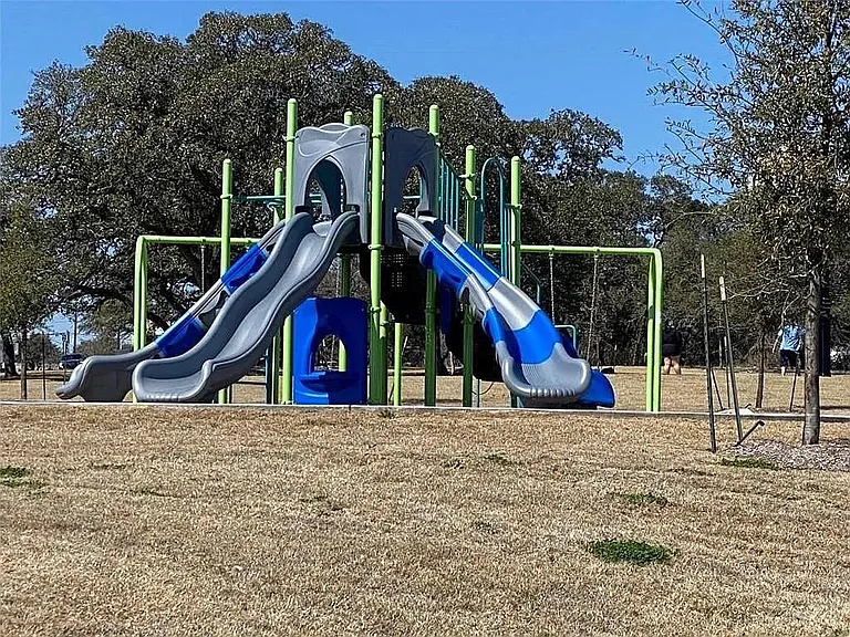 135 Horseshoe Cv — Photo 33