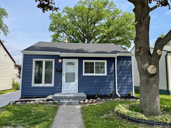143 E Dallas Ave