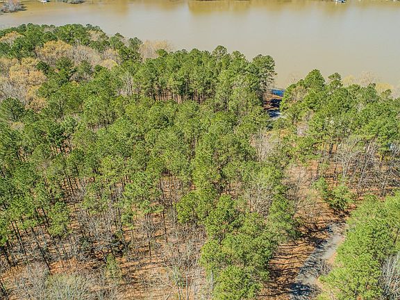 5th image of 161 Plantation Dr