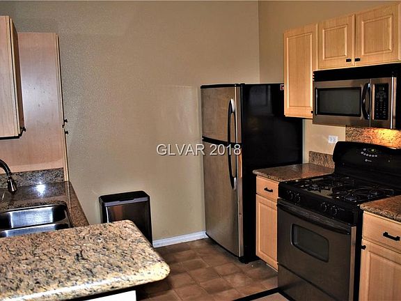 4th image of 8250 N Grand Canyon Dr Unit 2066