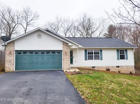 537 Camelia Dr, Crossville, TN 38555