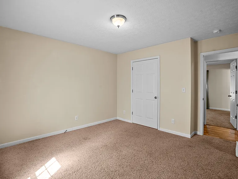 214 Cumberland Cove Dr — Photo 22