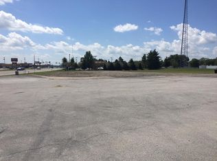 501 S Commercial St, Harrisburg, IL 62946