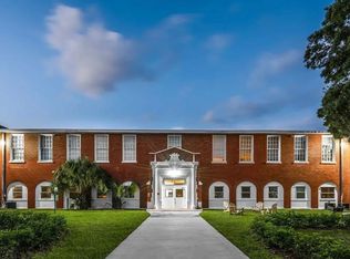 1090 10th St N #15, Saint Petersburg, FL 33705