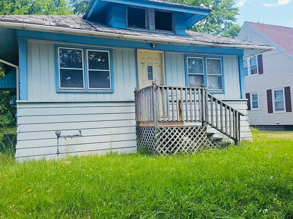 435 Emmett St E, Battle Creek, MI 49017