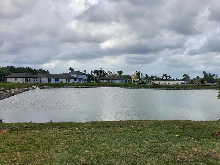 133 Links Terrace Blvd — Photo 3