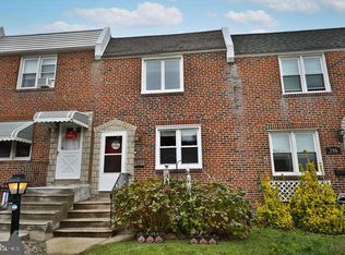 394 Fairway Ter, Philadelphia, PA 19128