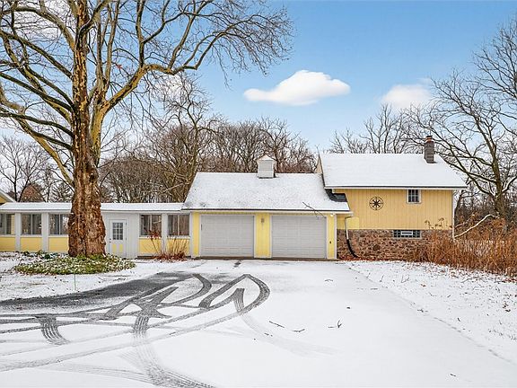 5th image of 4774 Lyell Rd