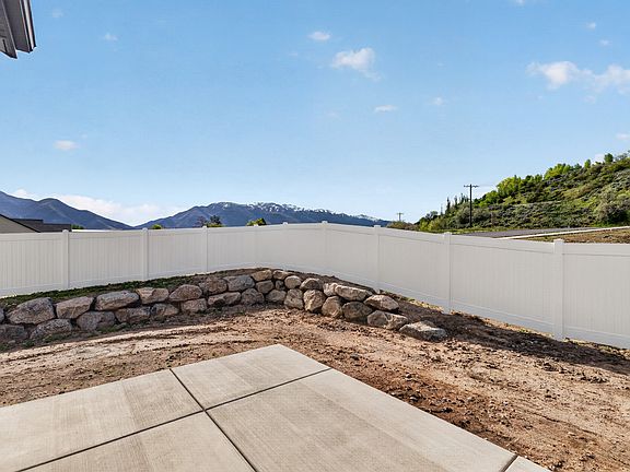 3rd image of 79 W Glen Way #101