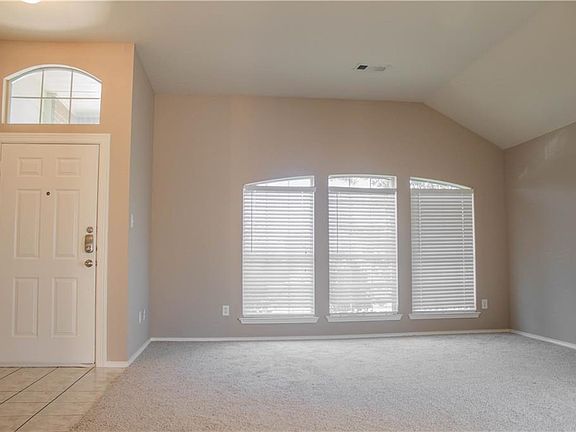 3rd image of 9705 Jericho Ln
