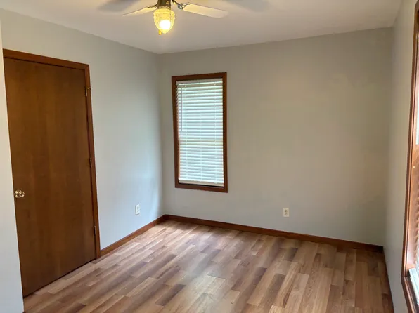 4244 W Ridge Rd, Gary, IN 46408