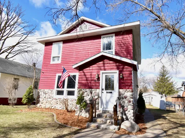 419 5th St NE, Staples, MN 56479