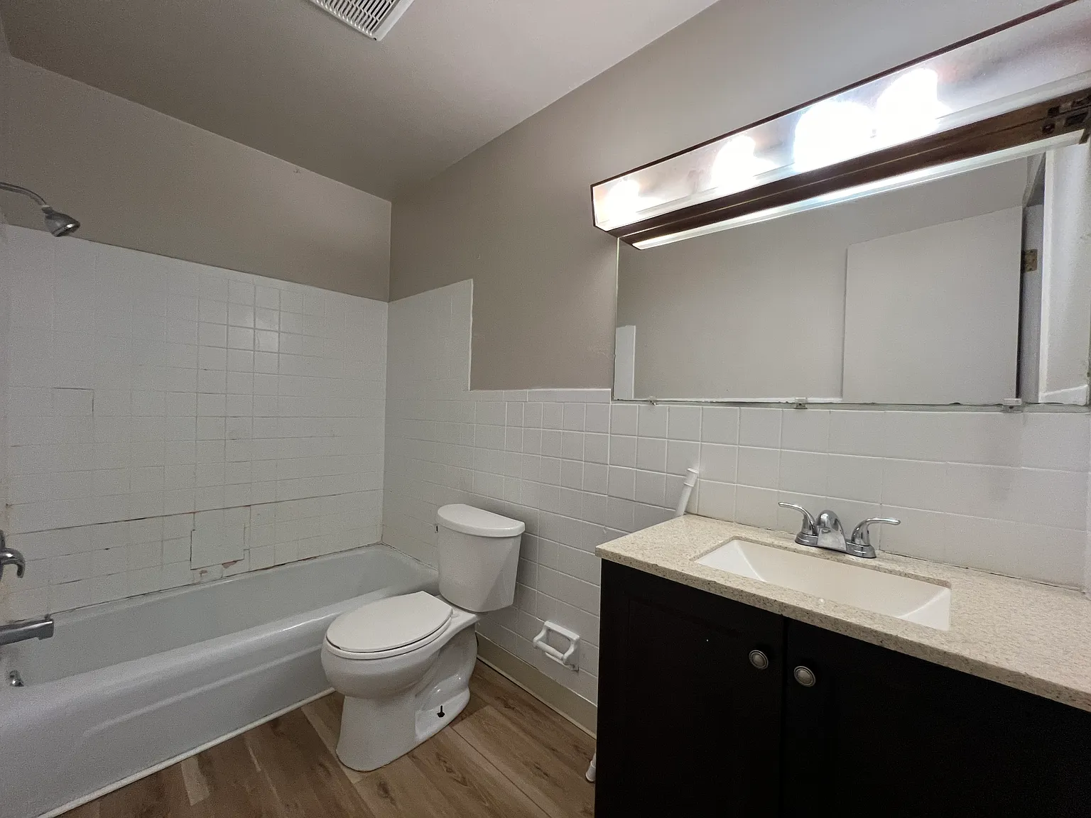 2 bed, 804 sqft, $1,150 — Photo 4