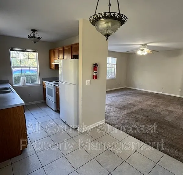 1403 Mamie Scott Dr — Photo 3