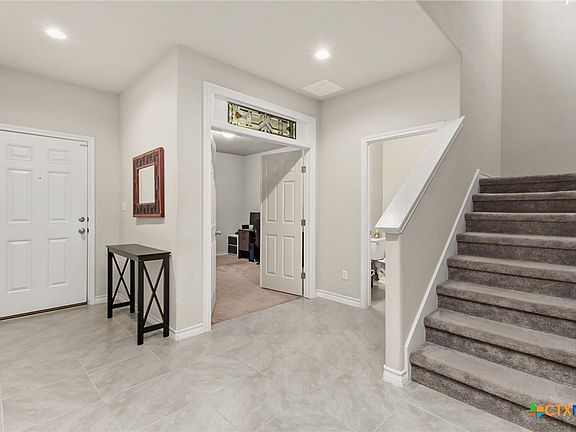 2nd image of 135 Mary Max Cir