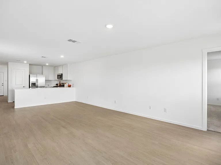 3112 Lynmar Ln — Photo 9