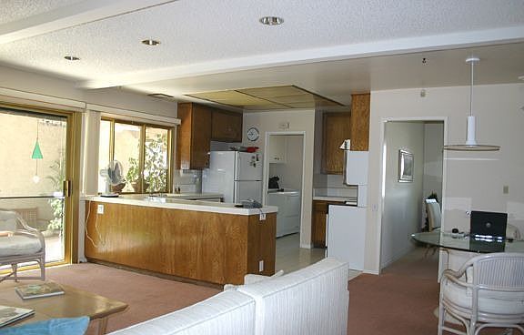 4th image of 736 W San Martin Pl