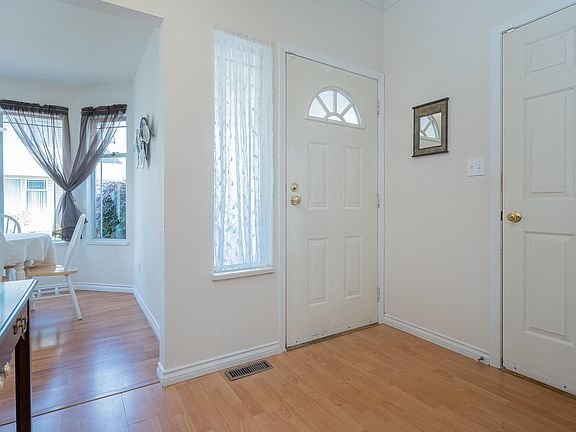 4th image of 11848 Laity St #6