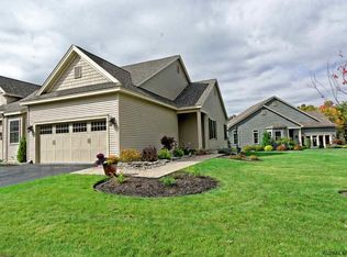 1 Crown St, Guilderland, NY 12084