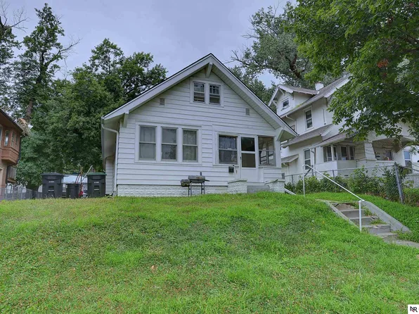 2808 N 45th St, Omaha, NE 68104
