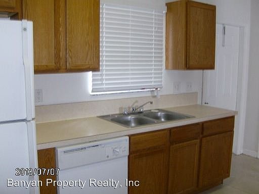 2nd image of 1113 Colonial Palms Way