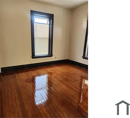 3 bed, $2,300 — Photo 4
