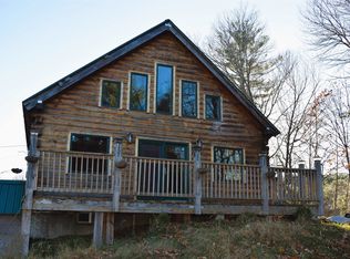 307 Peach Brook Rd, Newbury, VT 05051